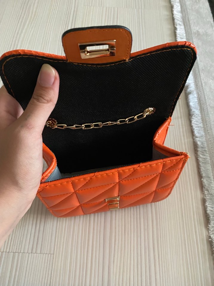 Turuncu Zincir Detaylı Deri Kadın Çanta - Görsel 5