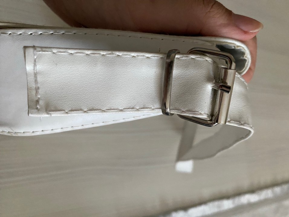 Beyaz Deri Kadın Çanta - Görsel 3