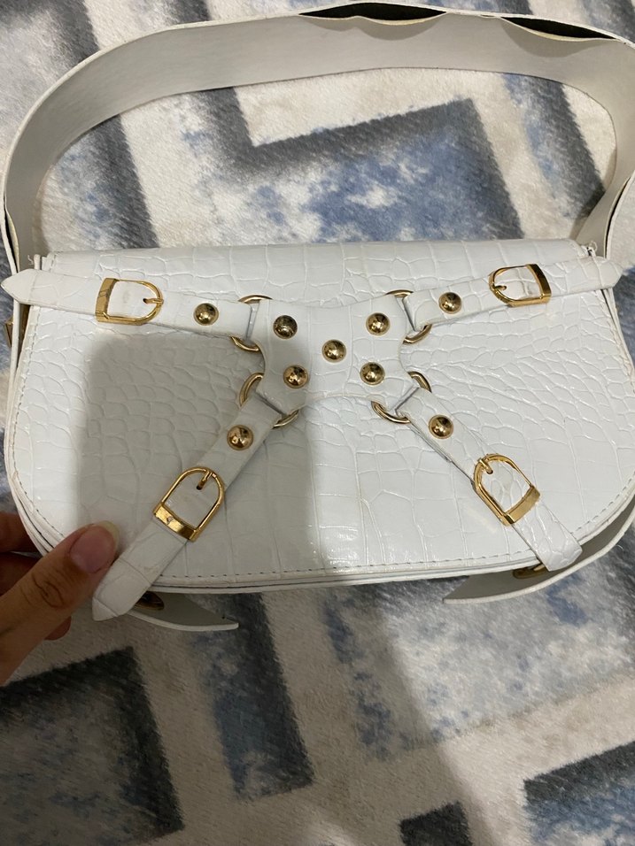Beyaz Deri Kemerli Yılan Desenli Kadın Çanta - Görsel 4