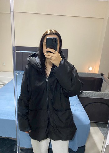 Kadın Siyah Kapüşonlu Oversize Kışlık Mont - Görsel 3