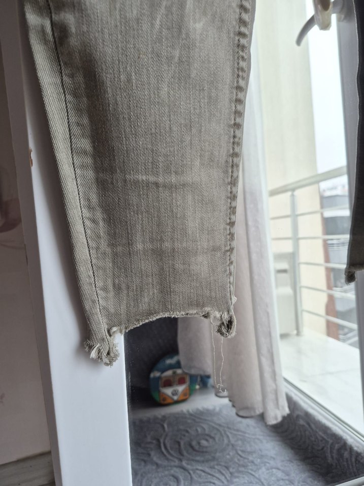 Gri yeşil Kadın Denim Normal Boy Dar Kesim Pantolon - Görsel 2