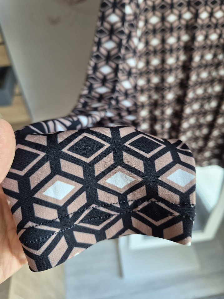 Kadın Kahverengi Desenli Fermuarlı Bluz - Görsel 3