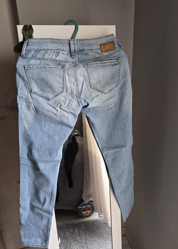 Kadın Açık Mavi Dar Kesim Midi Kot Pantolon - Görsel 2