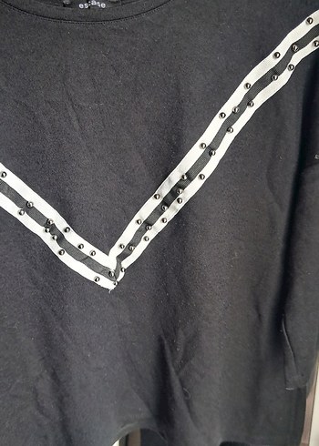 Siyah Zincir Detaylı V Yaka Kadın Kazak - Görsel 5