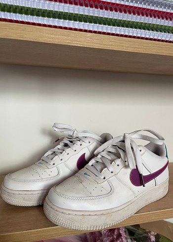 Beyaz Nike Platform Spor Ayakkabı - Görsel 4