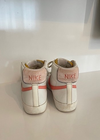 Beyaz pembe Detaylı Bağcıklı Spor Ayakkabı - Görsel 5