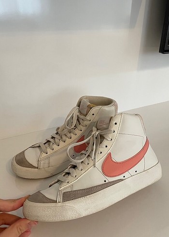 Beyaz pembe Detaylı Bağcıklı Spor Ayakkabı - Görsel 4