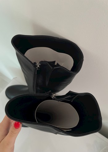 Siyah Deri Tokalı Kadın Dizüstü Bot - Görsel 7