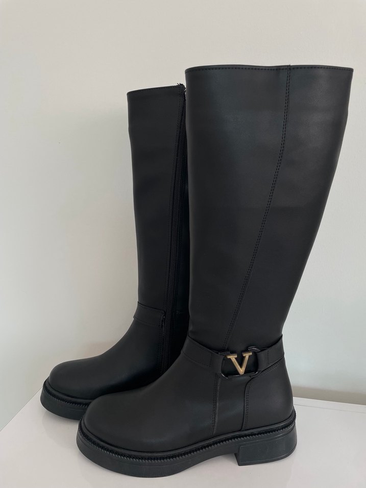 Siyah Deri Tokalı Kadın Dizüstü Bot - Görsel 4