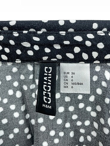 36 Beden çeşitli Renk H&M Gömlek %70 İndirimli.