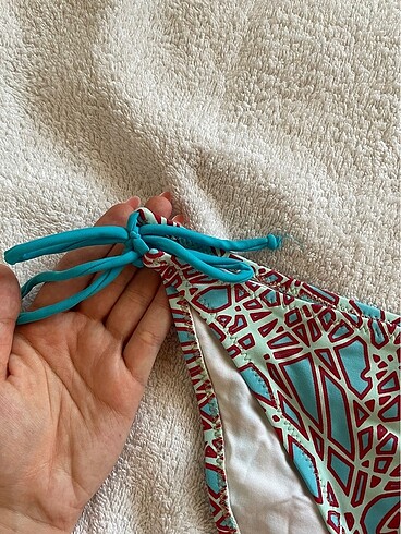 m Beden bikini altı