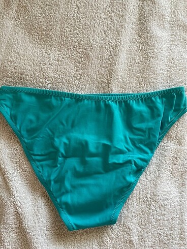 36 Beden bikini altı