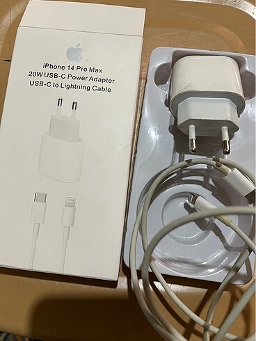 Beden Apple 13 şarj adaptör ve kablosu