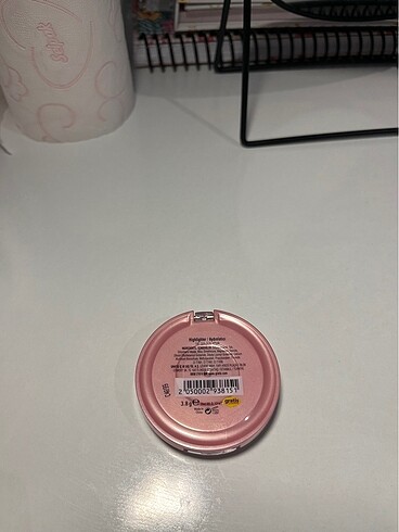  Beden Beaulis highlighter