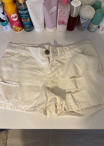 Beyaz Kadın  Mini Şort - Görsel 3