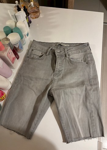 Gri Midi Denim Kadın Şort - Görsel 3