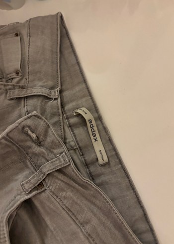 Gri Midi Denim Kadın Şort - Görsel 5