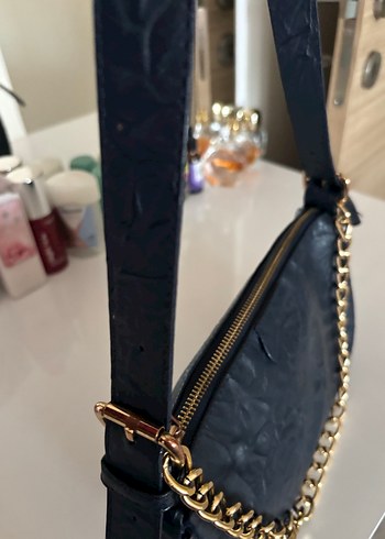 Orjinal Mudo Zincir Detaylı Siyah Kadın Çanta 10 da 1 fiyatına - Görsel 7