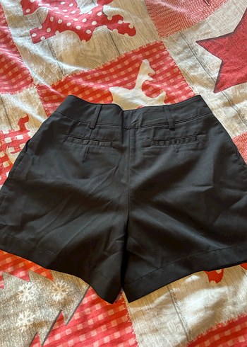 Siyah Düğmeli Mini Şort - Görsel 6