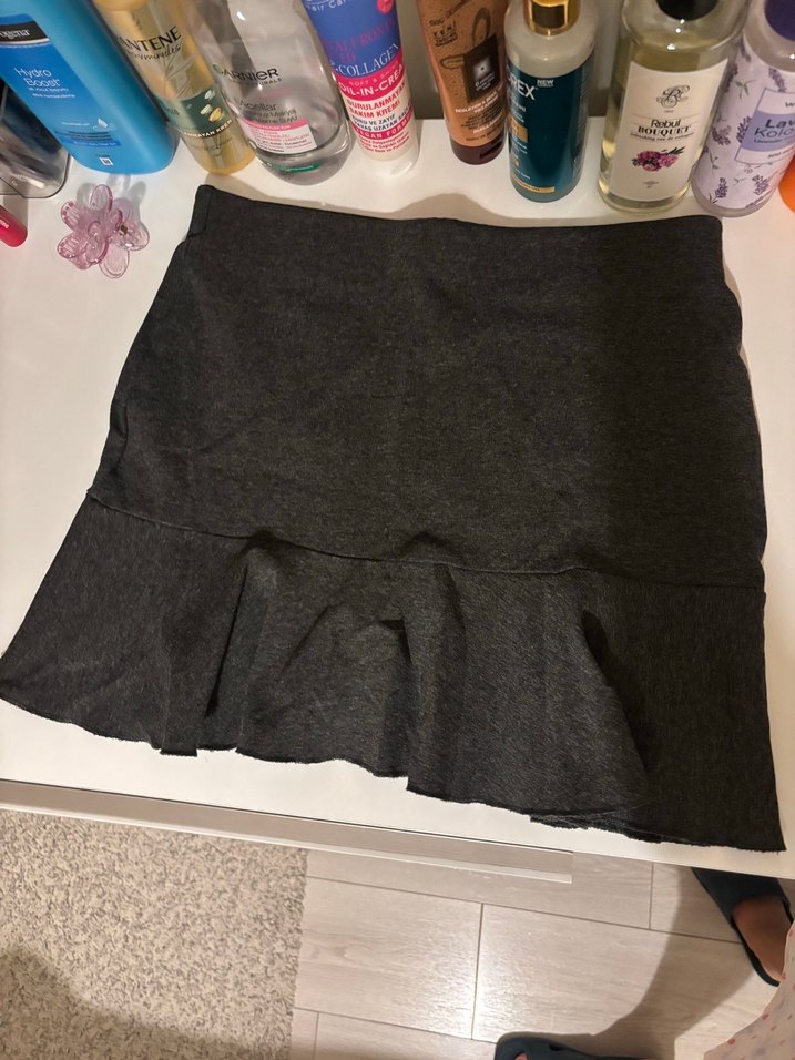 Gri Midi Mudo Eteği Fırfırlı - Görsel 3