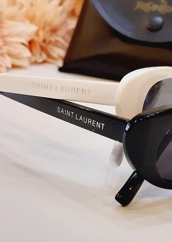 Beden çeşitli Renk Yves Saint Laurent Gözlük