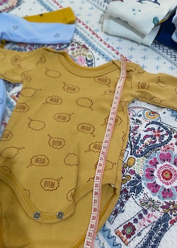 Sarı Triko Kısa Kollu Bebek Body - Görsel 9