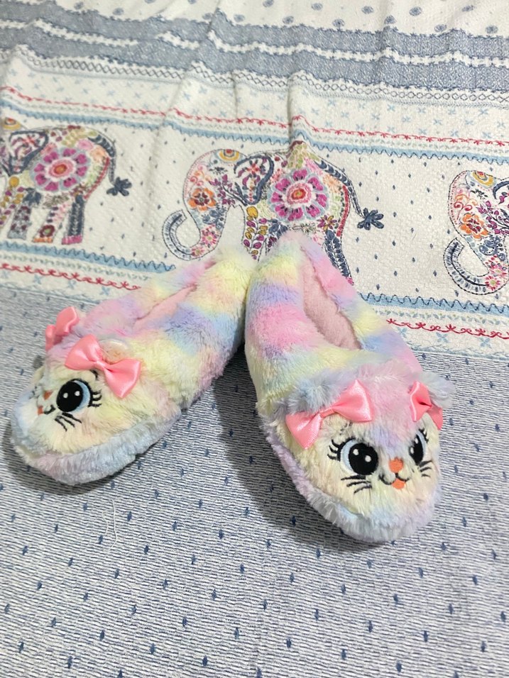 Kız Çocuk Renkli Peluş Ev Terliği - Görsel 2