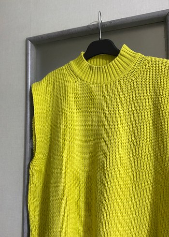 Sarı Triko Boğazlı Kadın Süveter - Görsel 2