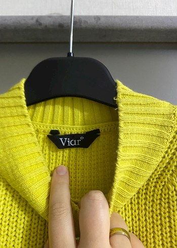 Sarı Triko Boğazlı Kadın Süveter - Görsel 3