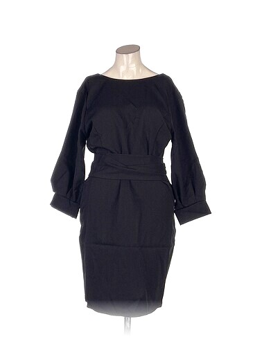 PreLoved Kısa Elbise %70 İndirimli.