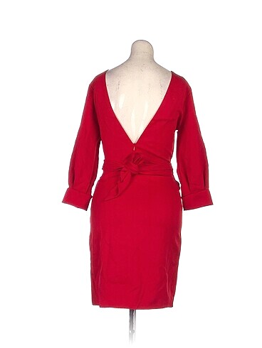 s Beden PreLoved Kısa Elbise %70 İndirimli.