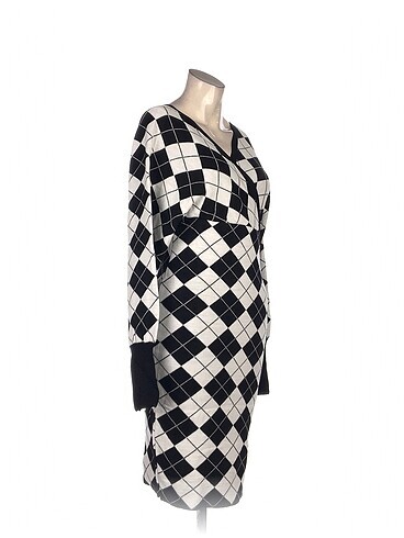 Diğer PreLoved Uzun Elbise %70 İndirimli.