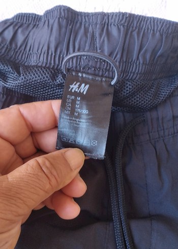 H&M H&M Marka Siyah Erkek Şort.