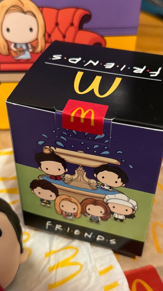 McDonalds Friends Ross karakteri - Görsel 4
