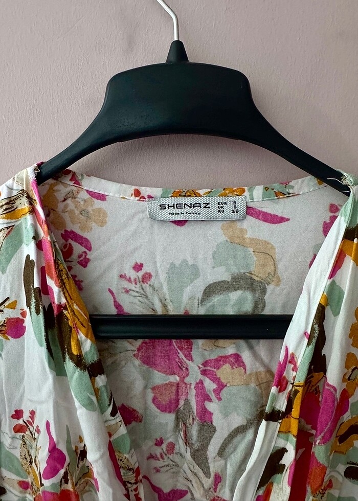 Shenaz Çiçek Desenli Kısa Kollu Günlük Elbise - Görsel 3