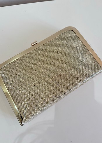 Zincir Detaylı Altın Rengi Kadın Clutch Çanta - Görsel 5