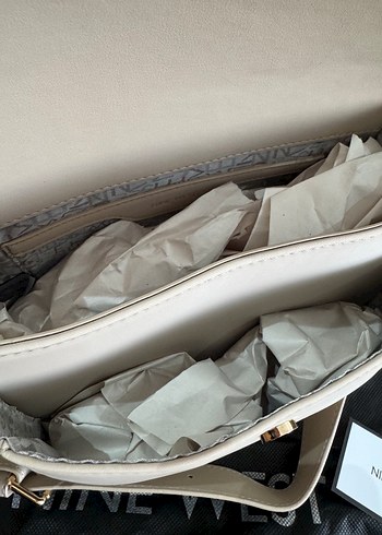 Nine West MINIEREBIG 5FX Krem Kadın Omuz
Çantası - Görsel 5