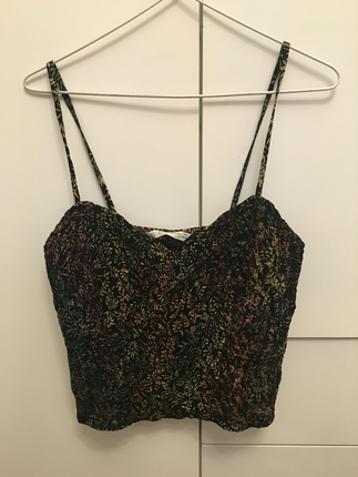 zara batik crop top