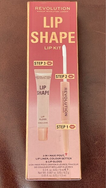 Beden ten rengi Renk Revolution Lip Shape Dudak Kiti