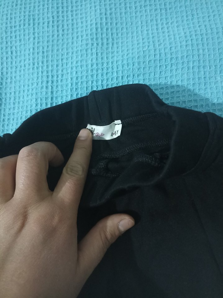 Kız Çocuk Siyah Tayt - Görsel 4