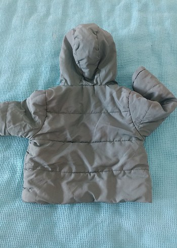 Kapüşonlu Erkek Çocuk Mont - Görsel 3