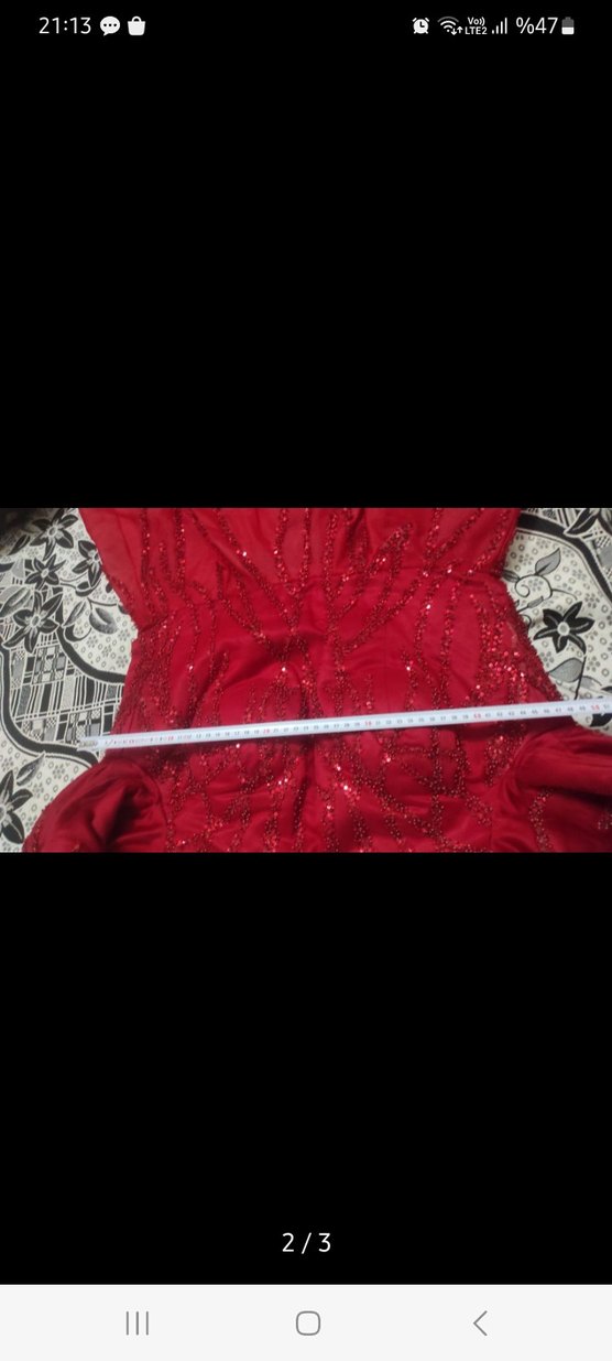 Uzun Kollu Klasik Kırmızı İşlemeli Kadın Abiye - Görsel 2