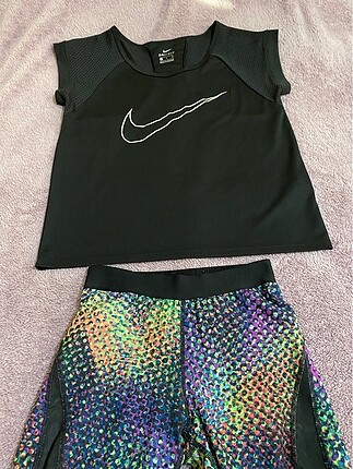 Nike takım sporcu