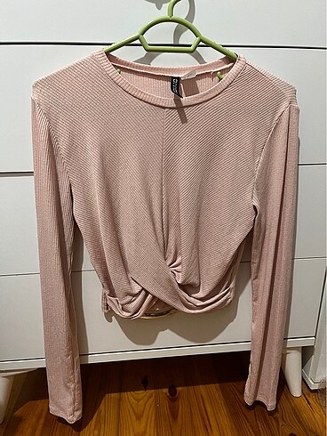 Pembe Crop Bel Detaylı Bluz