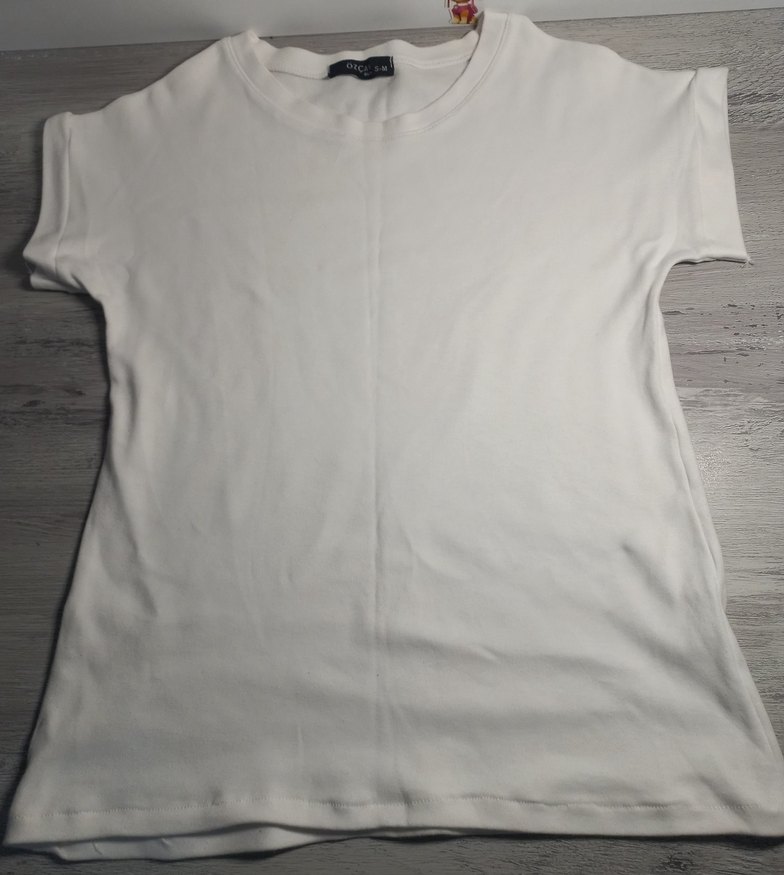 Beyaz Kısa Kollu Dar Body - Görsel 2