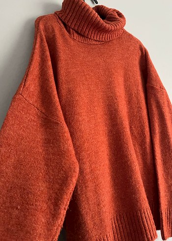 Kırmızı Örgü Boğazlı Kadın Kazak - Görsel 2