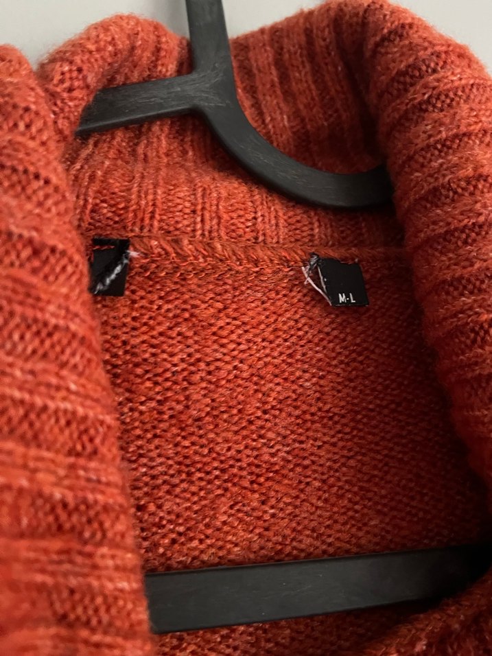 Kırmızı Örgü Boğazlı Kadın Kazak - Görsel 4