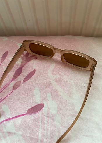 Şeffaf Bej Kadın Güneş Gözlüğü - Görsel 2