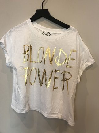 Blonde power tshirt