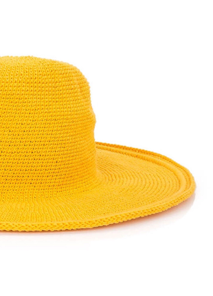 Sarı şapka 